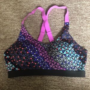 sports bra